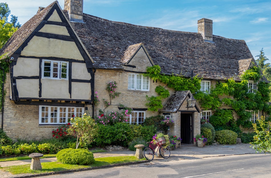 Pubs for Sale Near Me | Browse Freehold & Leasehold Pubs UK | Christie & Co